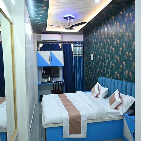 ורנאסי Sun High Stay Luxury Guest House מראה חיצוני תמונה